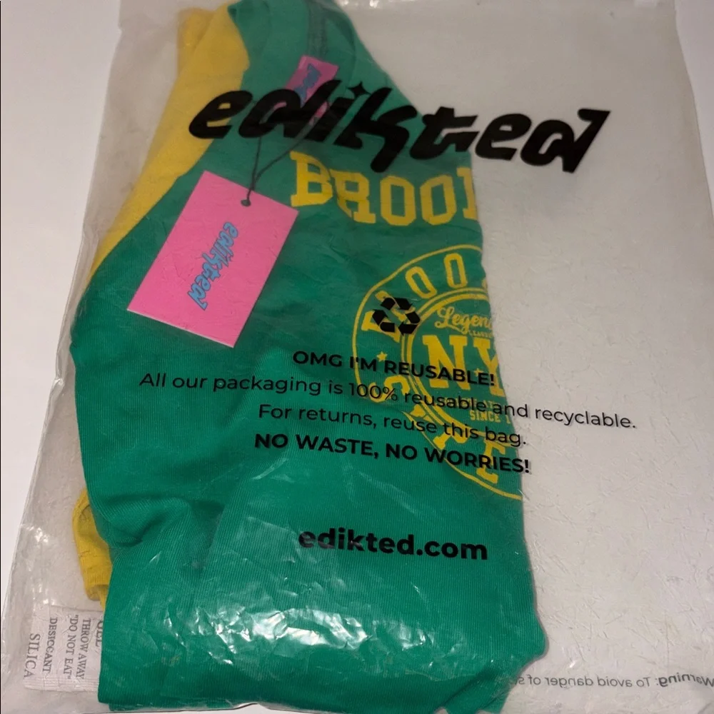 Edikted Brooklyn Cropped top New with tags Sz M - Picture 7 of 8